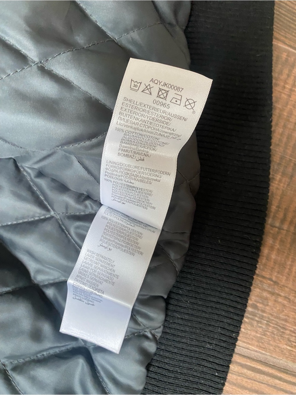 Quiksilver Black Hood Heavy Jacket - Picture 6 of 9